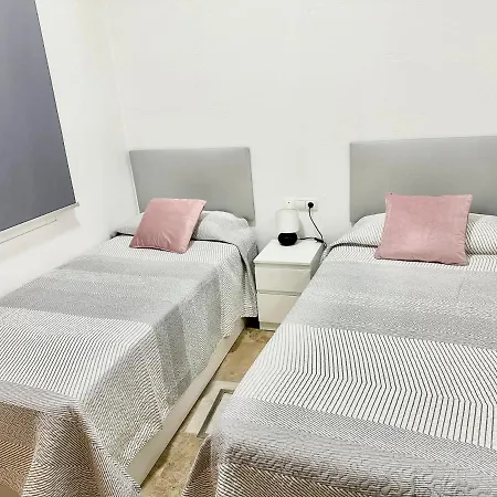Appartamento Acogedor Y Moderno En Pleno Centro De Sevilla Con Parking Gratis *
